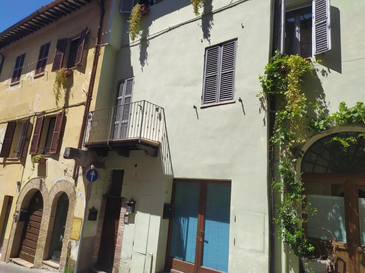 Casa Di Massimo Apartamento Spoleto Exterior foto